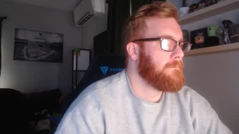 Snapshot of chrismg89 chatting on 12-11-24, 05:15 chrismg89 online show from 12-11-24, 05:15