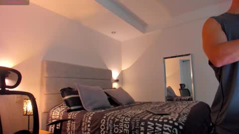 chrismorgan24 online show from 09-20-25, 11:28