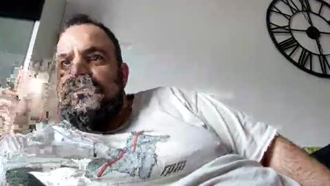 Snapshot of chrisole chatting on 02-25-26, 09:30 chris ole online show from 02-25-26, 09:30