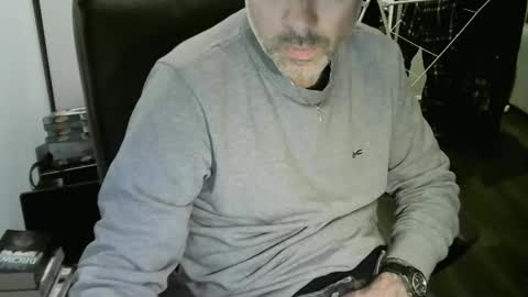 chrisprngr online show from 05-13-26, 04:15