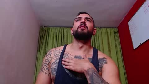 chriss_james online show from 02-05-25, 01:47