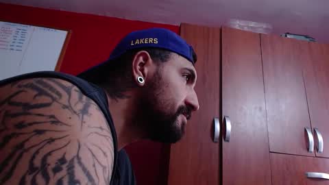 chriss_james online show from 09-20-25, 04:46