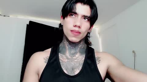 CHRIS  INDEPENT MODEL online show from 02-23-25, 12:16