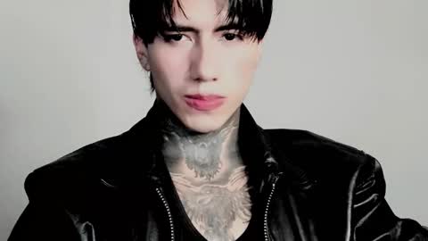 CHRIS  INDEPENT MODEL online show from 11-05-25, 10:54