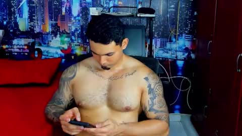 Snapshot of chriss_stewart2 chatting on 10-08-25, 02:09 Chriss Stewart online show from 10-08-25, 02:09