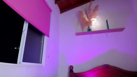 Hi dont forguet to follow me    online show from 11-10-25, 03:38