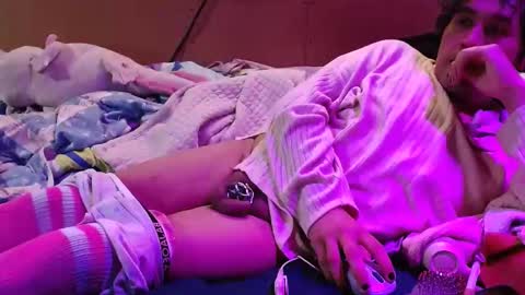 ChrisstyAnneCD online show from 10-05-25, 01:42