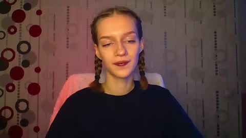 Snapshot of chrissy_joyful chatting on 05-18-26, 04:07 chrissy_joyful online show from 05-18-26, 04:07