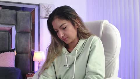 Christal online show from 12-11-24, 04:28