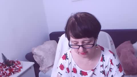 Snapshot of christarose chatting on 12-23-24, 12:57 Christa online show from 12-23-24, 12:57