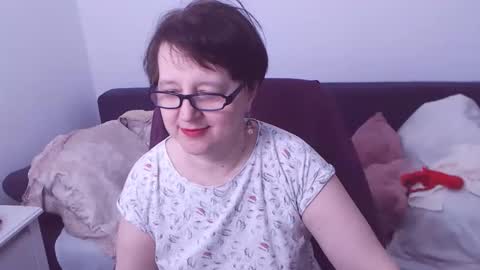 Snapshot of christarose chatting on 12-27-24, 06:42 Christa online show from 12-27-24, 06:42