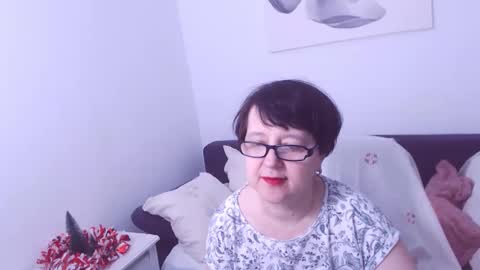 Snapshot of christarose chatting on 01-02-25, 06:45 Christa online show from 01-02-25, 06:45