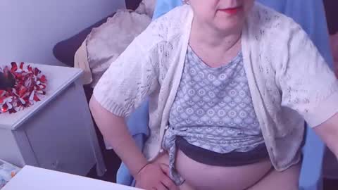 Snapshot of christarose chatting on 01-05-25, 06:46 Christa online show from 01-05-25, 06:46