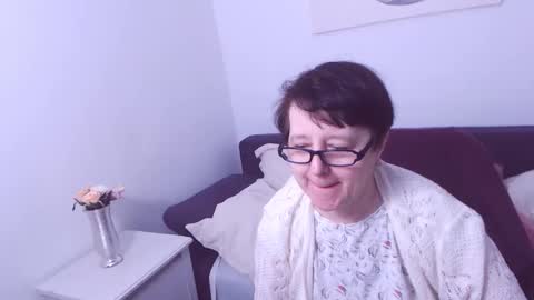 Snapshot of christarose chatting on 01-12-25, 02:24 Christa online show from 01-12-25, 02:24