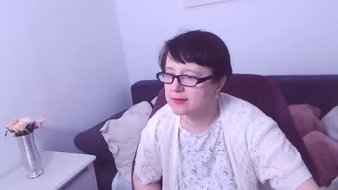 Snapshot of christarose chatting on 01-12-25, 05:56 Christa online show from 01-12-25, 05:56