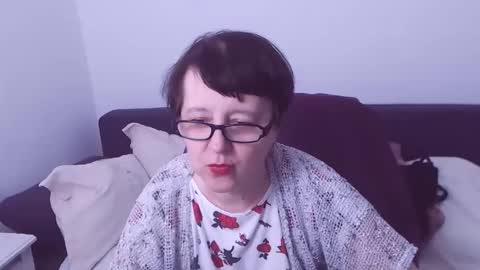 Snapshot of christarose chatting on 01-13-25, 12:41 Christa online show from 01-13-25, 12:41