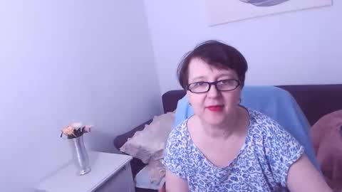 Snapshot of christarose chatting on 01-15-25, 02:06 Christa online show from 01-15-25, 02:06