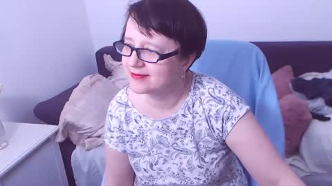 Snapshot of christarose chatting on 01-20-25, 03:04 Christa online show from 01-20-25, 03:04