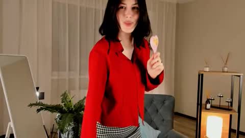 christaschrecongost online show from 02-04-26, 04:13