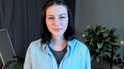 christaschrecongost online show from 02-23-26, 04:15