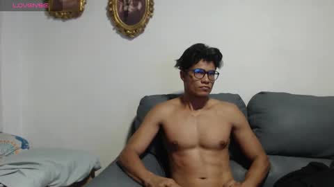 ---Chistian--- online show from 10-25-25, 10:12