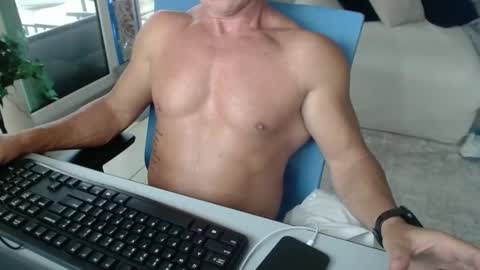 Michael USA online show from 04-27-26, 06:17