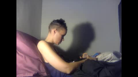 Snapshot of christinasaunters chatting on 10-02-25, 12:01 Christina Saunters online show from 10-02-25, 12:01