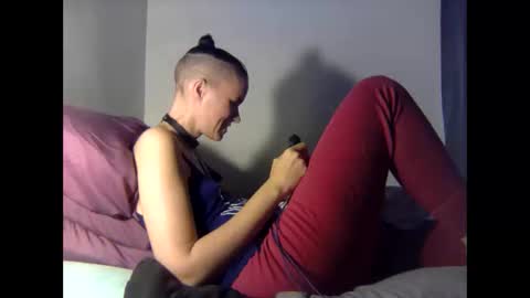 Snapshot of christinasaunters chatting on 10-14-25, 11:16 Christina Saunters online show from 10-14-25, 11:16