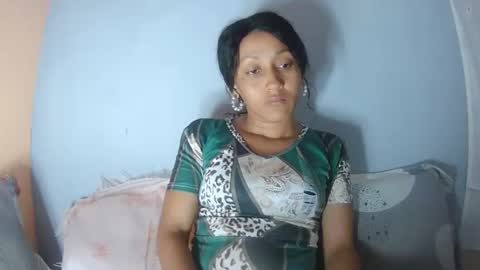 christine213 online show from 10-12-25, 08:35