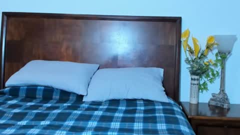 Snapshot of christine_35 chatting on 02-26-25, 04:56 Christine - online show from 02-26-25, 04:56