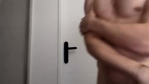 Chris online show from 01-09-26, 09:05