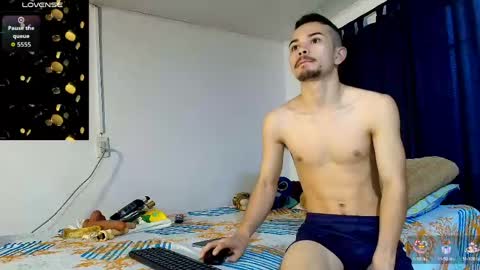 Snapshot of christopher__vans chatting on 06-05-26, 11:05 CHRISTOPHER online show from 06-05-26, 11:05