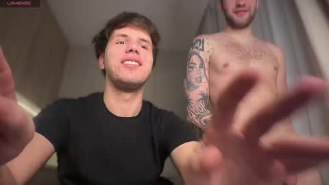 Snapshot of christophertan chatting on 02-14-25, 07:33 Christopher online show from 02-14-25, 07:33