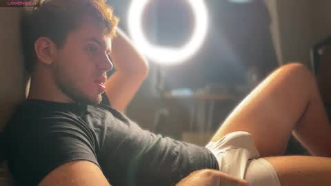 Snapshot of christophertan chatting on 09-26-25, 11:25 Christopher online show from 09-26-25, 11:25