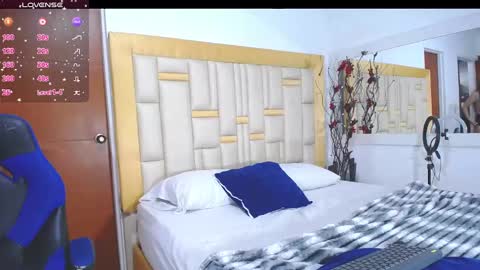 Christy Diaz online show from 02-09-25, 08:44