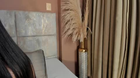 Christy online show from 04-25-26, 01:41