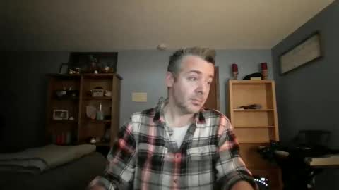 chrisw8121 online show from 03-08-26, 11:19