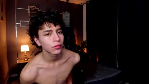 chrristopher77 online show from 09-29-25, 01:27