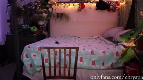 Chrys online show from 12-06-24, 06:37