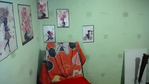 Diana online show from 02-06-25, 05:51