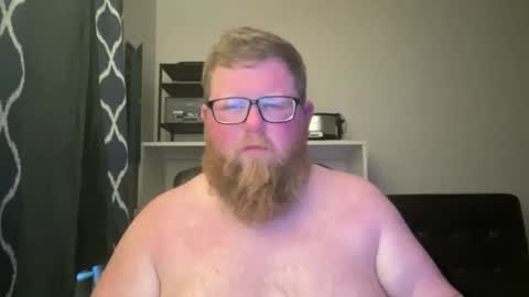 chubbsguy92 online show from 04-30-26, 01:01