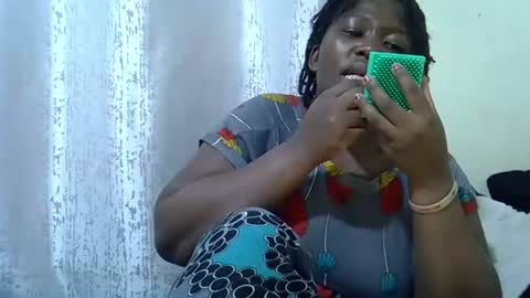 DivaDee online show from 03-25-26, 06:25