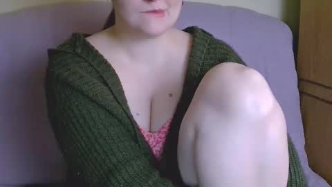 Snapshot of chubbymaia chatting on 02-23-25, 02:46 Maia online show from 02-23-25, 02:46