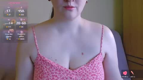 Snapshot of chubbymaia chatting on 03-08-25, 09:06 Maia online show from 03-08-25, 09:06