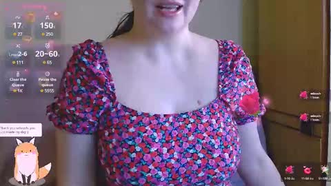 Snapshot of chubbymaia chatting on 03-10-25, 12:26 Maia online show from 03-10-25, 12:26