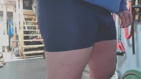 Snapshot of chubbytuna chatting on 12-23-24, 06:05 Chubbypumper online show from 12-23-24, 06:05