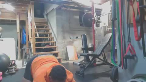 Snapshot of chubbytuna chatting on 12-31-24, 05:18 Chubbypumper online show from 12-31-24, 05:18