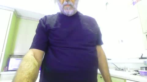 chuck354139 online show from 12-31-24, 03:31