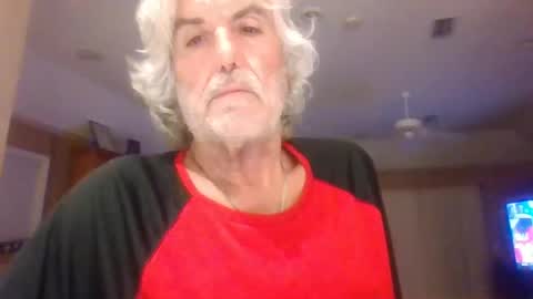 chuck354139 online show from 01-03-25, 03:38