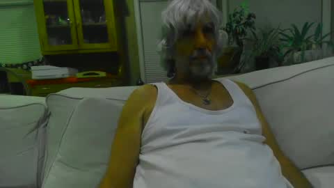 chuck354139 online show from 01-22-25, 02:26